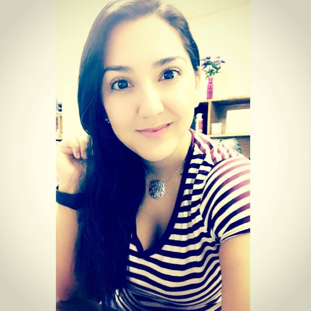 Meet your Posher, Favi